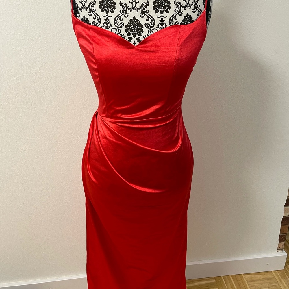 Red sexy dress